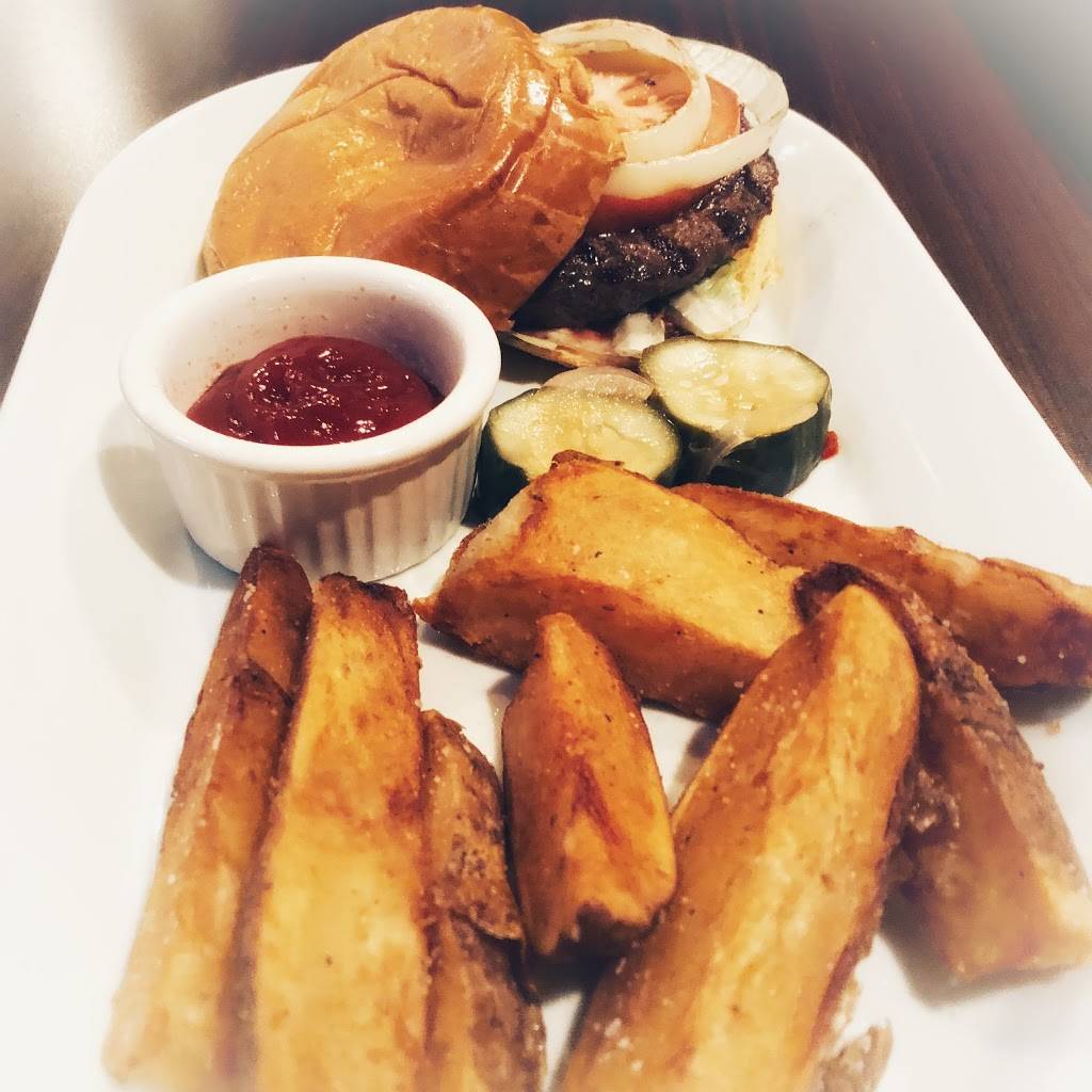 Vintage House | restaurant | 897 Broadway, Albany, NY 12207, USA | 5186506546 OR +1 518-650-6546