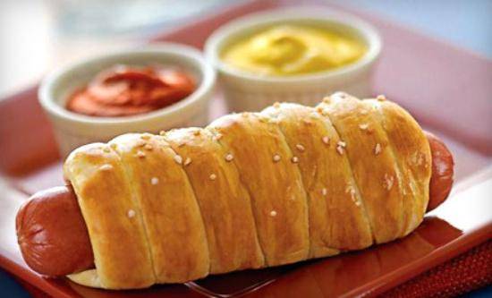 Pretzelmaker | restaurant | 4670 Merchants Park Cir #620, Collierville, TN 38017, USA | 9018501038 OR +1 901-850-1038