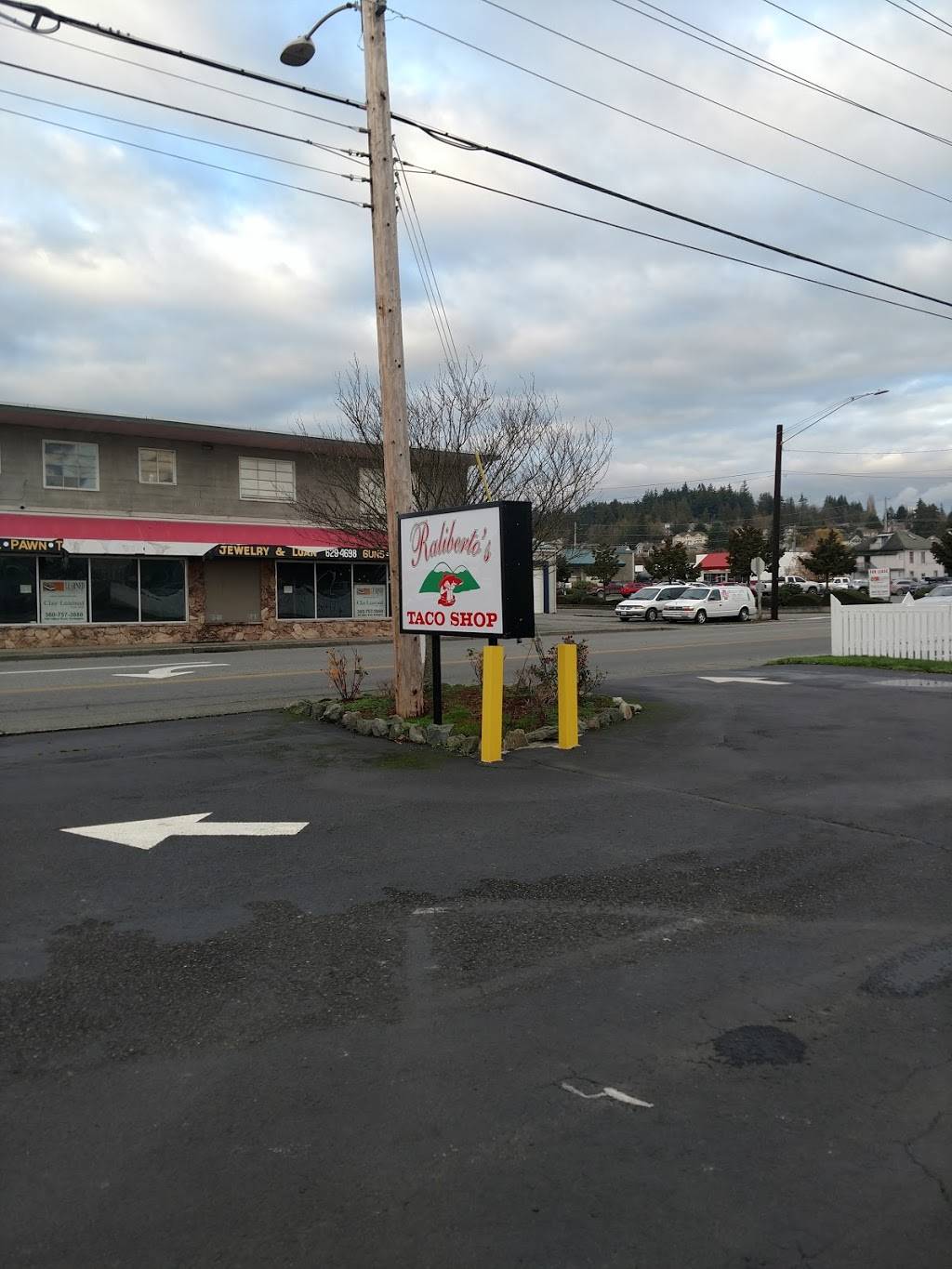Ralibertos Taco Shop | restaurant | 8924 271st St NW, Stanwood, WA 98292, USA | 3606292000 OR +1 360-629-2000