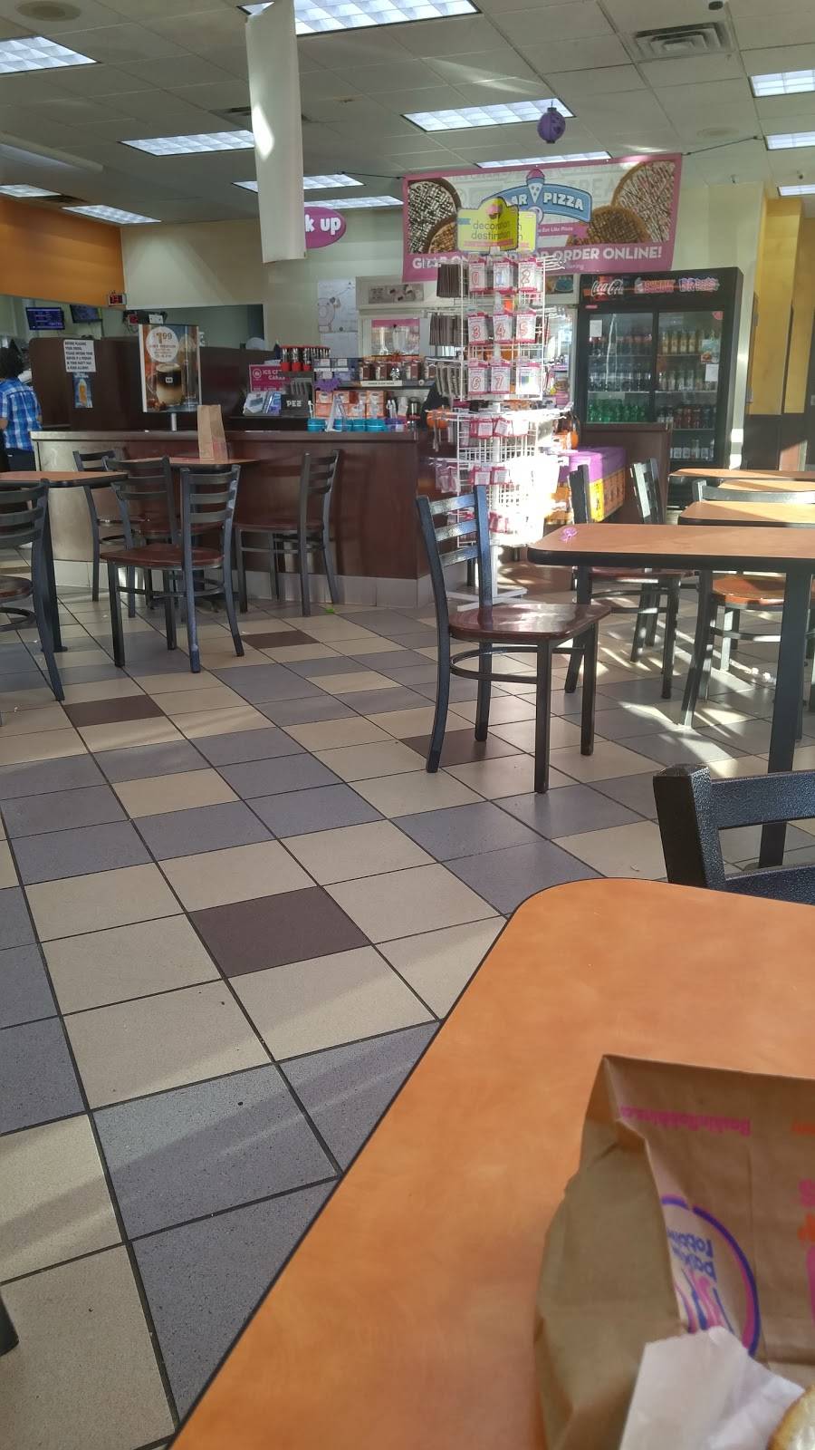 Dunkin Donuts | cafe | 10801 S Cicero Ave, Oak Lawn, IL 60453, USA | 7089521080 OR +1 708-952-1080