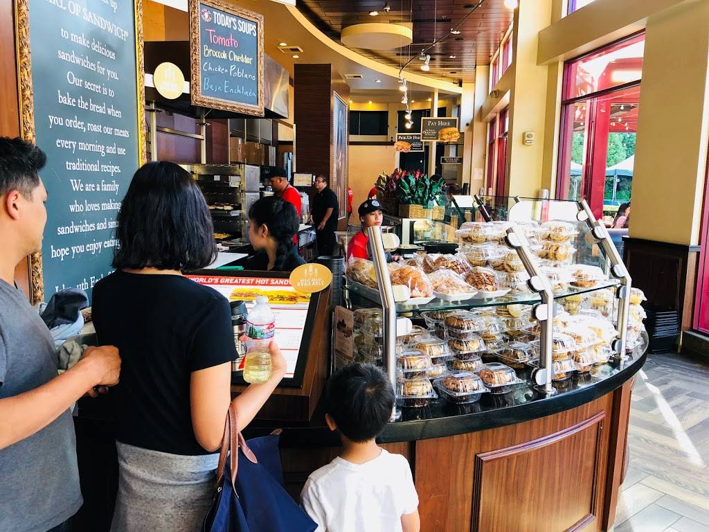 Earl of Sandwich | restaurant | 1565 S, Disneyland Dr, Anaheim, CA 92802, USA | 7148177476 OR +1 714-817-7476