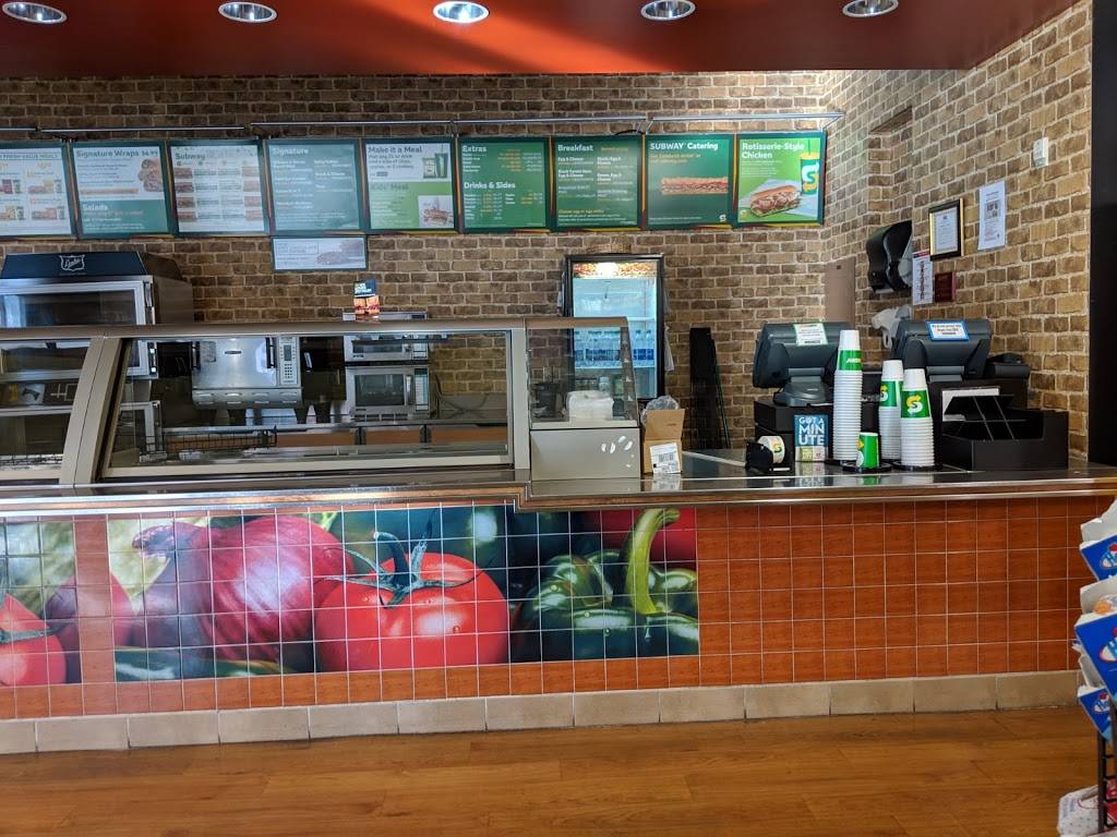 Subway Restaurants | restaurant | C-Store, 711 E Lemon St, Tempe, AZ 85281, USA | 4809659568 OR +1 480-965-9568