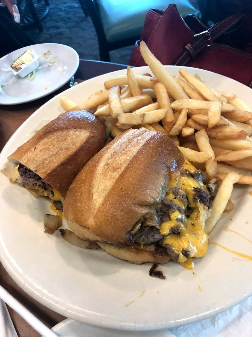 Sherwood Diner | restaurant | 311 Rockaway Turnpike, Lawrence, NY 11559, USA | 5163714616 OR +1 516-371-4616