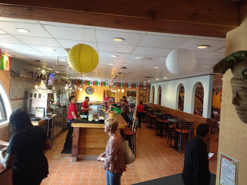 La Fuente Restaurant | restaurant | 4571, 9155 W Bluemound Rd, Milwaukee, WI 53226, USA | 4147719900 OR +1 414-771-9900