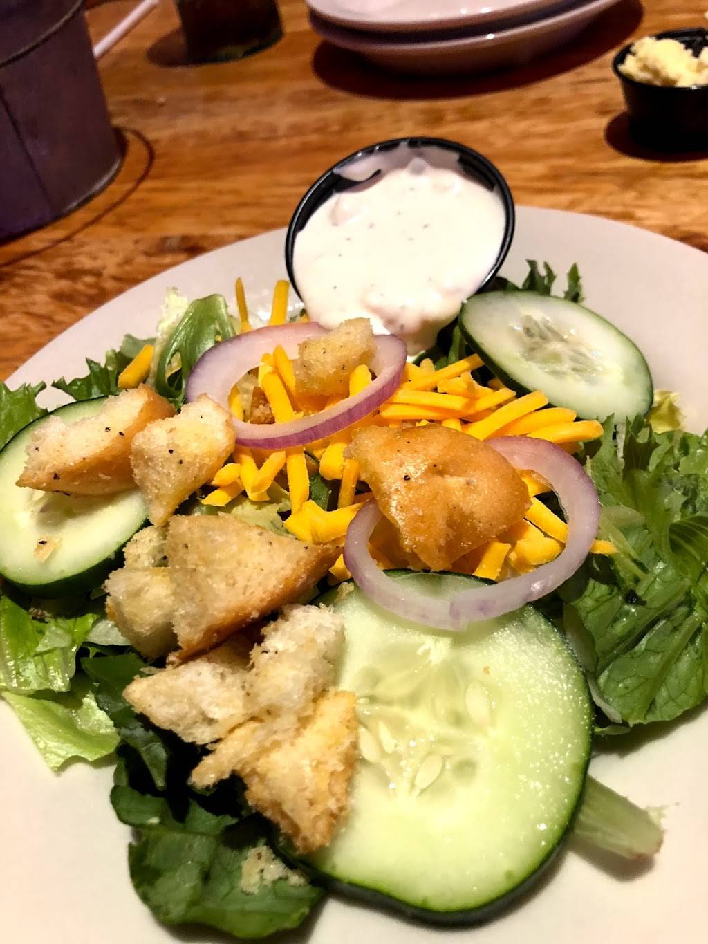 Logans Roadhouse | restaurant | 20 Mill Rd, McDonough, GA 30253, USA | 7709576030 OR +1 770-957-6030