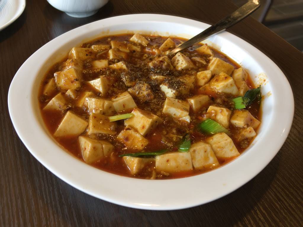 Lao Sze Chuan Chinese Restaurant and Bar | restaurant | 608 E University Ave #105, Champaign, IL 61820, USA | 2176890031 OR +1 217-689-0031