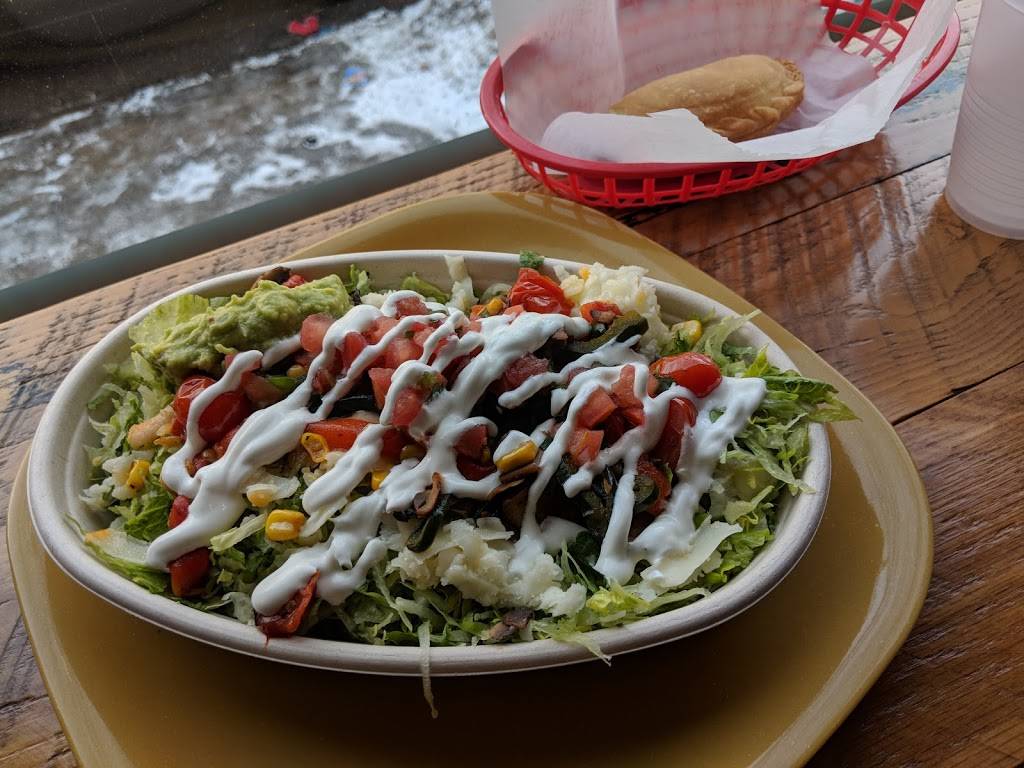 Chilango Mexican Street Food | restaurant | 1437 W Taylor St ste 1, Chicago, IL 60607, USA | 3128466216 OR +1 312-846-6216