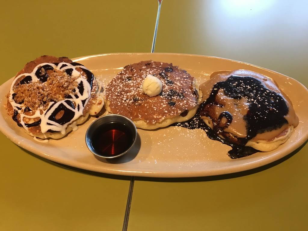 Snooze, an A.M. Eatery | restaurant | 3217 Montrose Blvd #100, Houston, TX 77006, USA | 7135746655 OR +1 713-574-6655