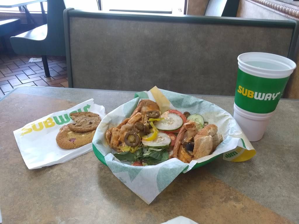 Subway | restaurant | 1504 Cheney Hwy, Titusville, FL 32780, USA | 3212674496 OR +1 321-267-4496