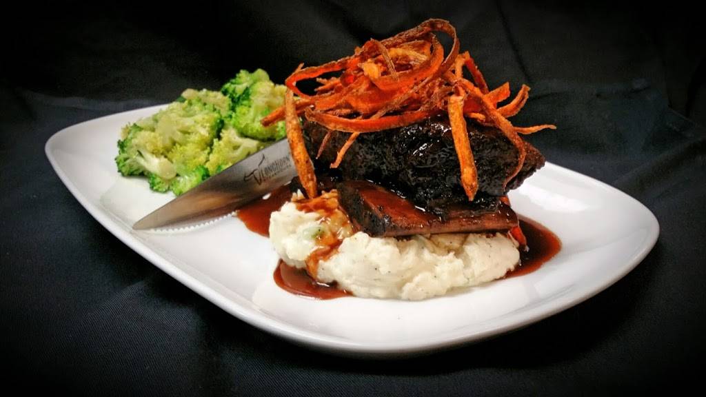 LongHorn Steakhouse | meal takeaway | 3737 Lakeside Village Ct, Lakeland, FL 33803, USA | 8636828300 OR +1 863-682-8300