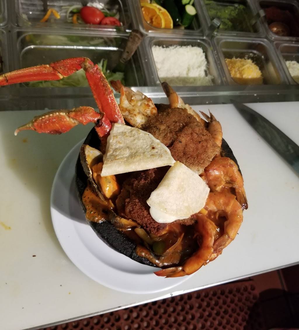 Estrella Mexican Restaurant | restaurant | 650 S Harbor Blvd, Santa Ana, CA 92704, USA | 7147754754 OR +1 714-775-4754