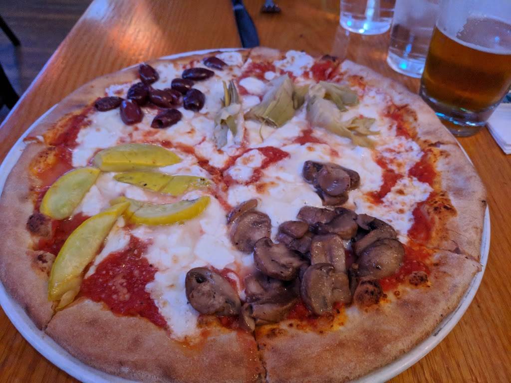 Cleveland Park Bar and Grill | restaurant | 3421 Connecticut Ave NW, Washington, DC 20008, USA | 2028068940 OR +1 202-806-8940