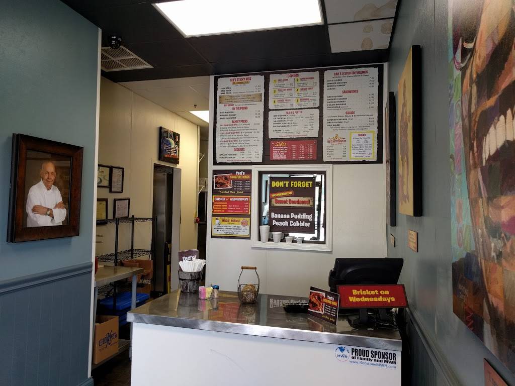 Teds Bar-B-Q | restaurant | 6125 University Dr NW, Huntsville, AL 35806, USA | 2564892600 OR +1 256-489-2600