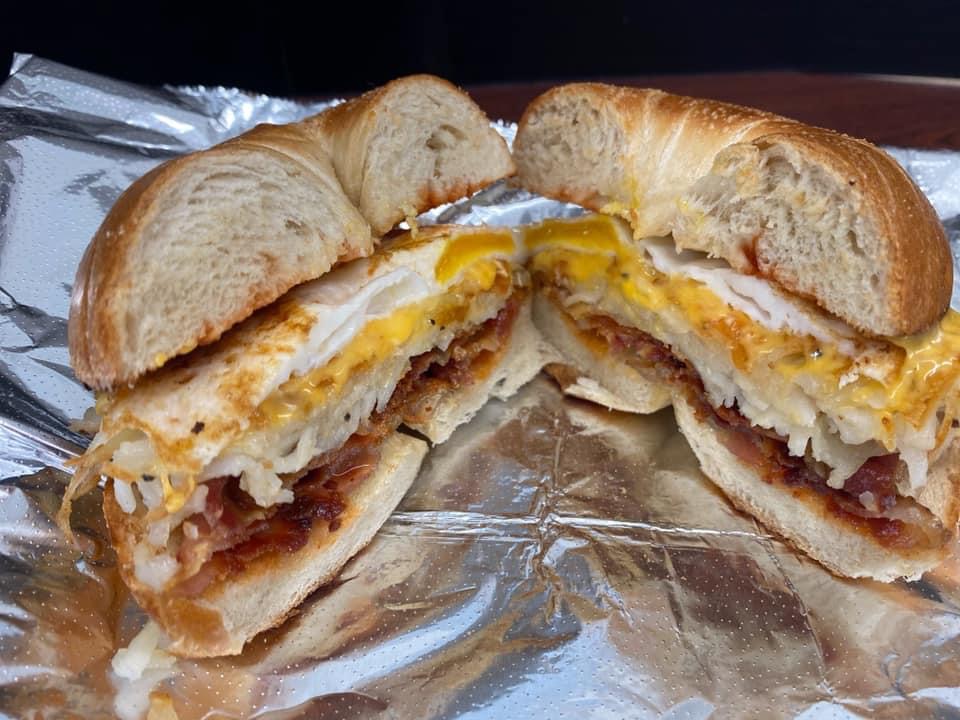 Risis | restaurant | 528 Joralemon St, Belleville, NJ 07109, USA | 9733109280 OR +1 973-310-9280