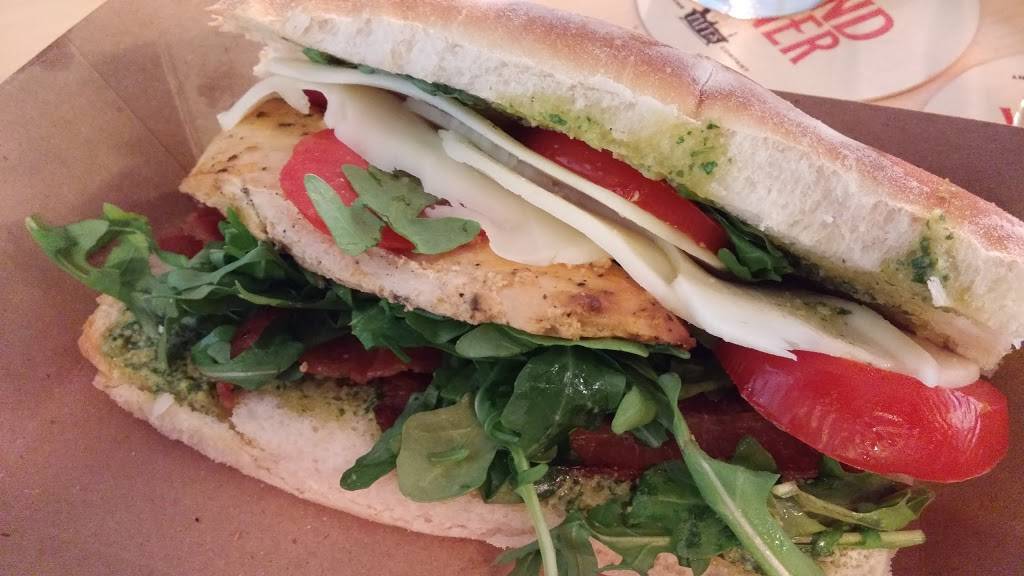 Tafts Brewpourium | restaurant | 4831 Spring Grove Ave #1, Cincinnati, OH 45232, USA | 5138535021 OR +1 513-853-5021