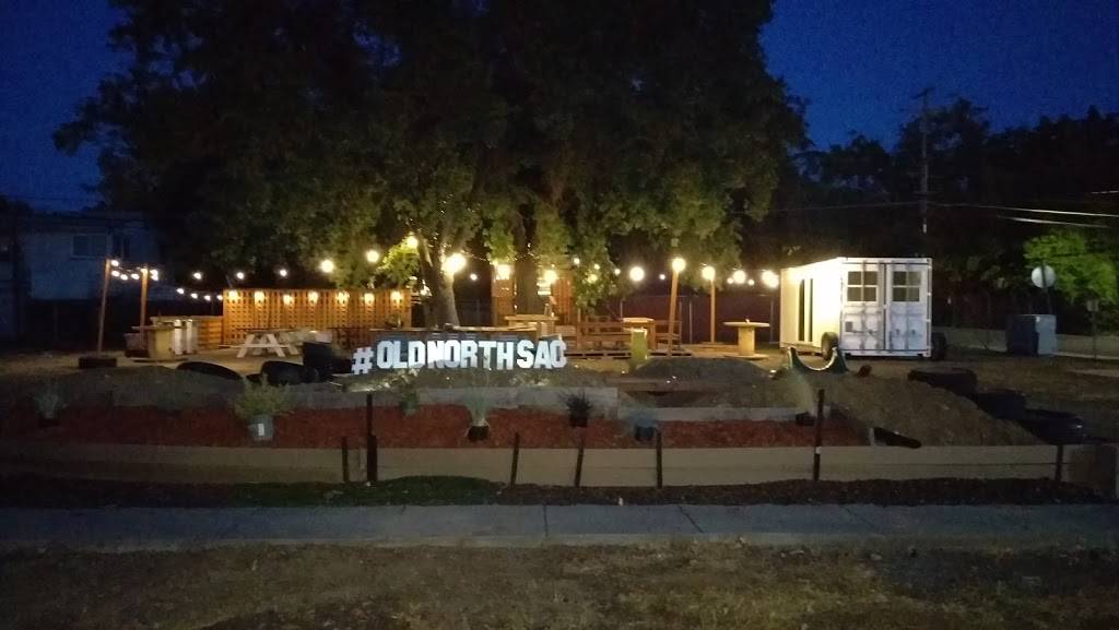 The LaunchPad in Old North Sacramento | restaurant | 1400 Del Paso Blvd, Sacramento, CA 95815, USA | 9166276486 OR +1 916-627-6486