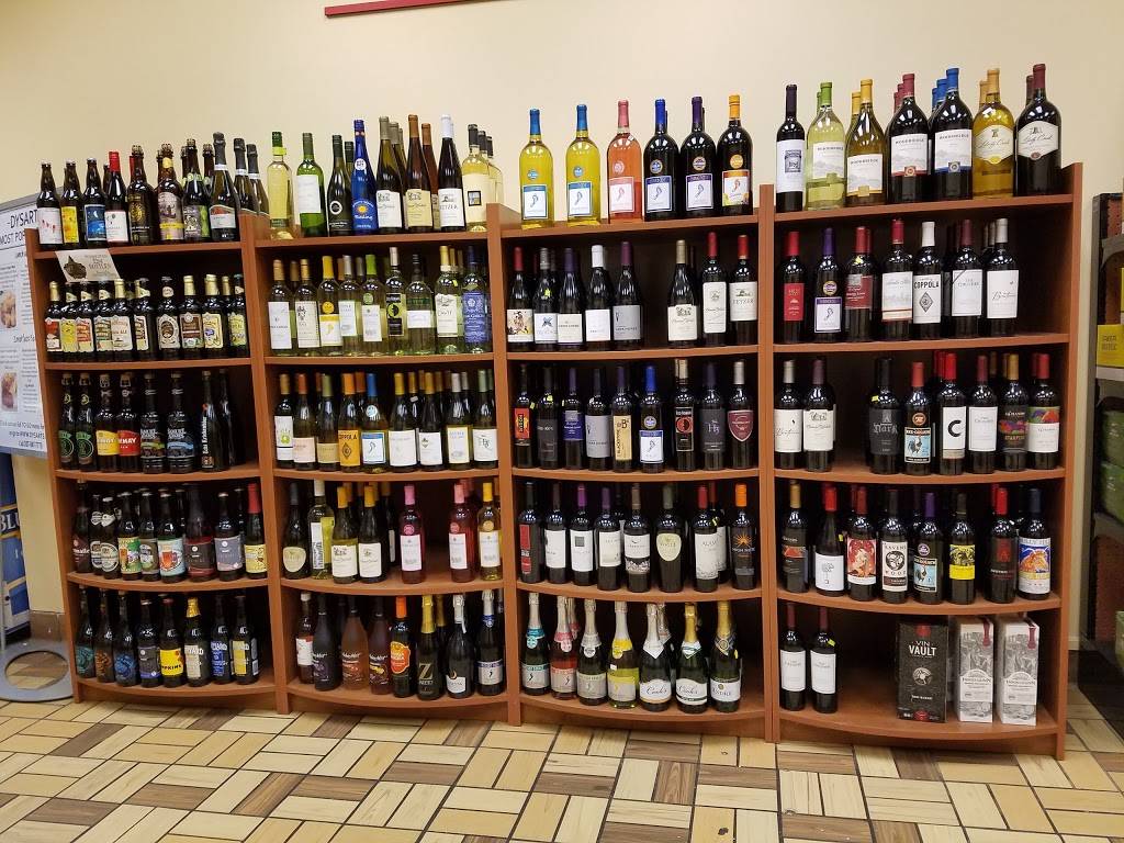 Dysarts Travel Stop - Broadway | restaurant | 1110 Broadway, Bangor, ME 04401, USA | 2079477779 OR +1 207-947-7779