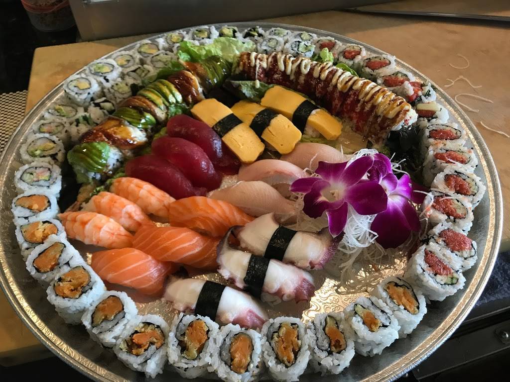 Maki Sushi & Noodle Shop | meal delivery | 12 S Northwest Hwy, Park Ridge, IL 60068, USA | 8473181920 OR +1 847-318-1920