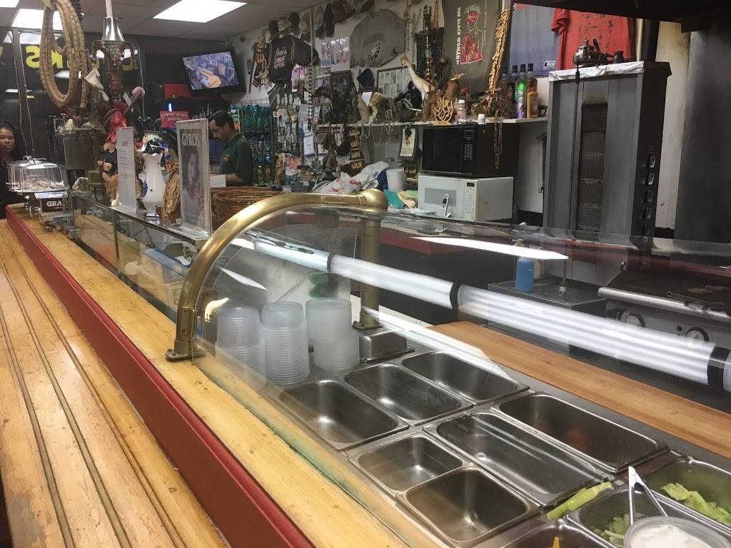 Chucks Cafe | restaurant | 1980 N Olden Ave, Trenton, NJ 08618, USA | 6098822140 OR +1 609-882-2140