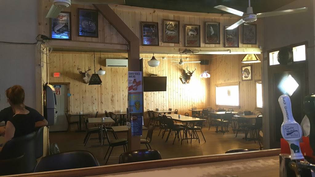 Dinos | restaurant | 110 Diagonal St, Dodgeville, WI 53533, USA | 6089359380 OR +1 608-935-9380