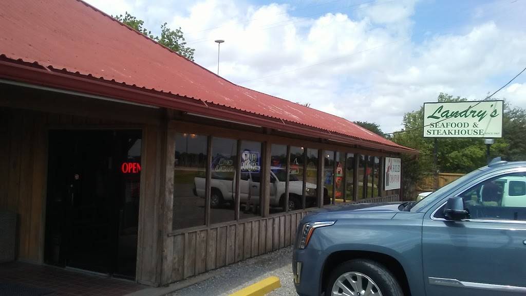 Landrys Seafood And Steakhouse | restaurant | 20371 US-90, Jeanerette, LA 70544, USA | 3372764857 OR +1 337-276-4857