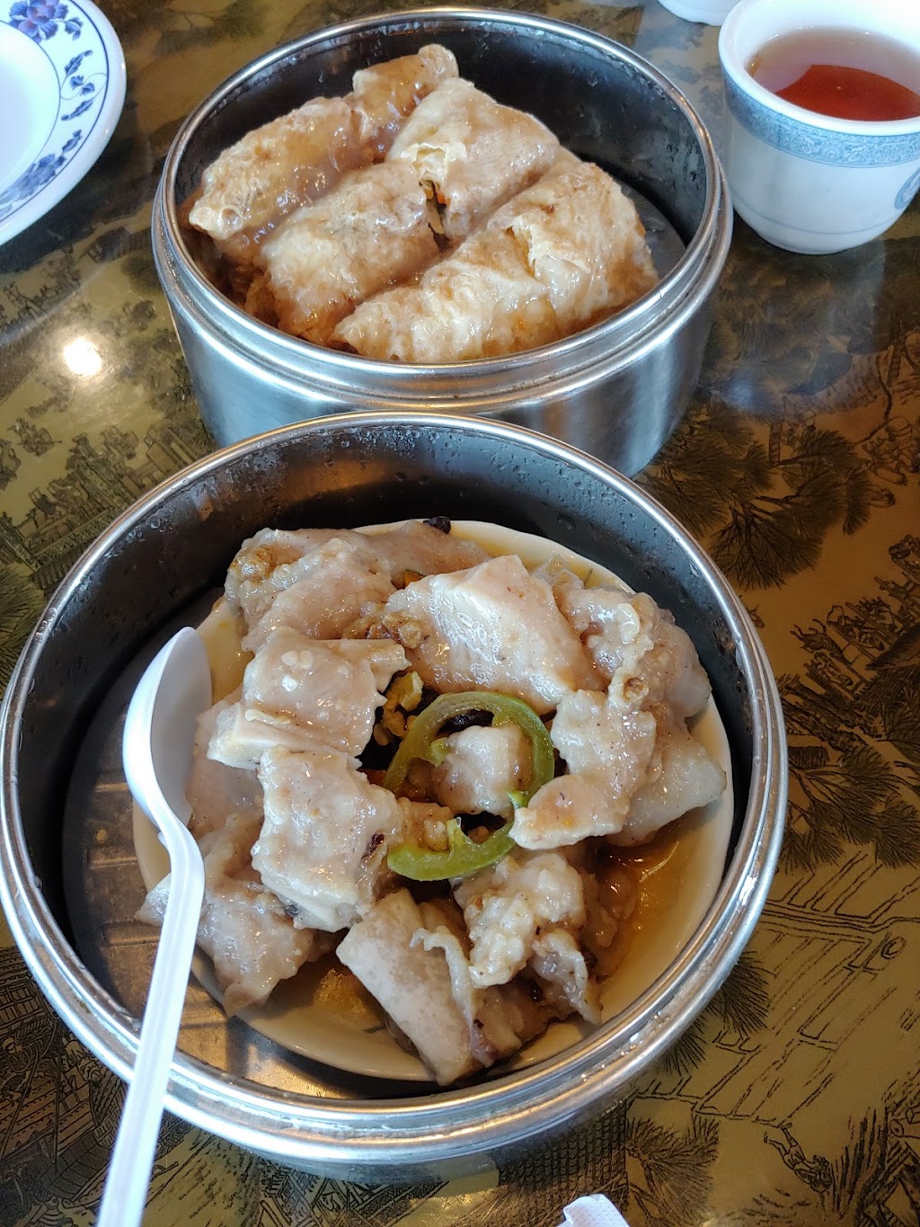 Hong Kong Dim Sum House | restaurant | 827 W Las Tunas Dr, San Gabriel, CA 91776, USA | 6262848898 OR +1 626-284-8898