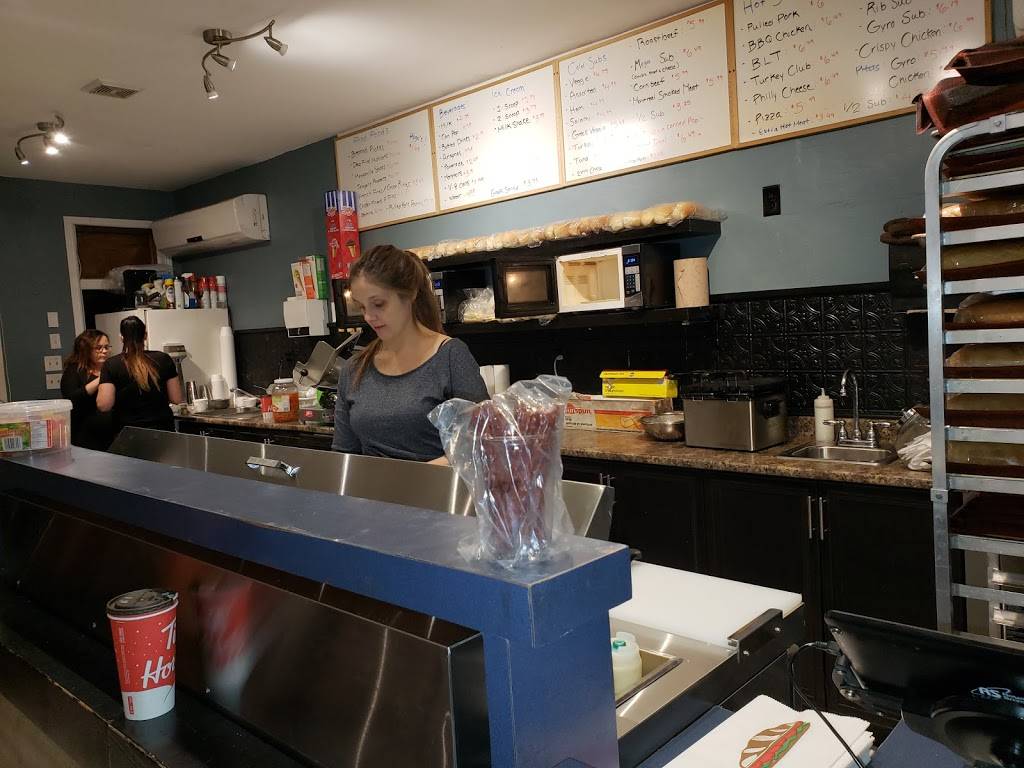 Mega Subs | restaurant | 2137 King St E, Hamilton, ON L8K 1W5, Canada | 9055498330 OR +1 905-549-8330