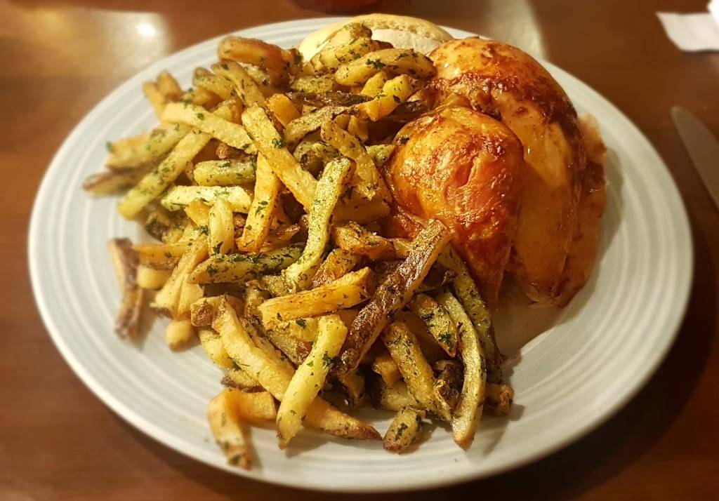 Swiss Chalet | restaurant | 735 Queenston Rd, Hamilton, ON L8G 1A1, Canada | 9055611414 OR +1 905-561-1414