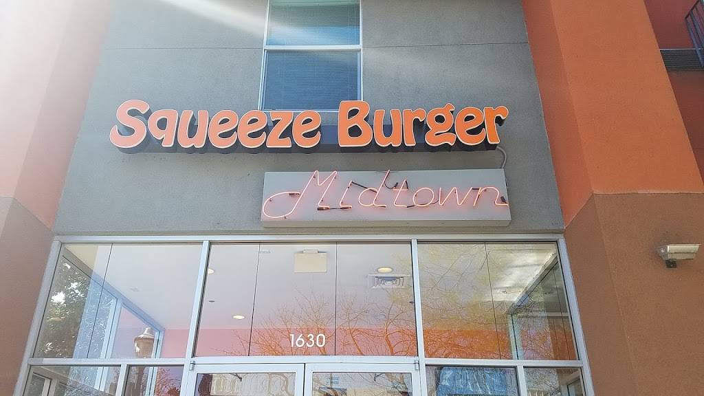 Squeeze Burger | restaurant | 1630 K St, Sacramento, CA 95814, USA | 9164922499 OR +1 916-492-2499