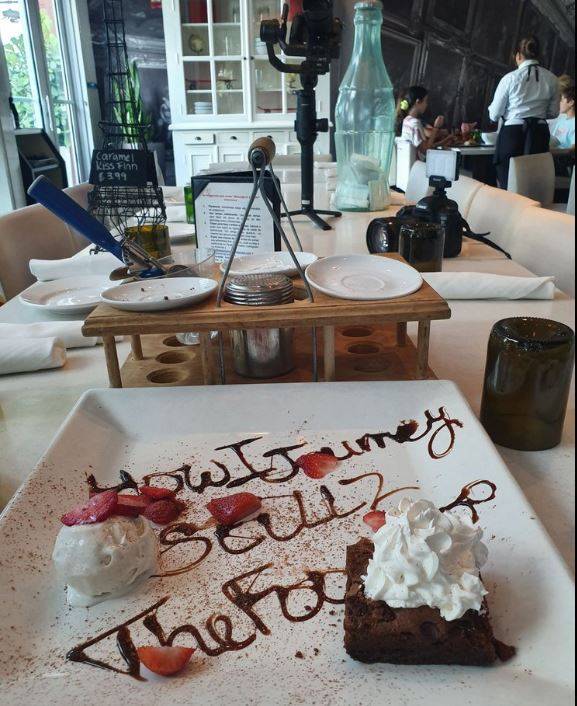 Crazy About You | night club | 1155 Brickell Bay Dr #101, Miami, FL 33131, USA | 3053774442 OR +1 305-377-4442