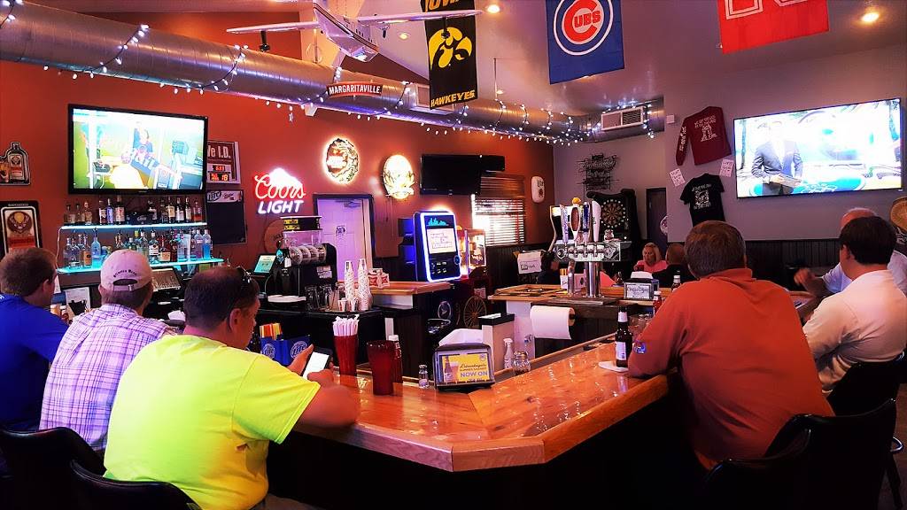 Junkyard Pub N Grub | restaurant | 1116 Starview Dr, Hinton, IA 51024, USA | 7129474580 OR +1 712-947-4580