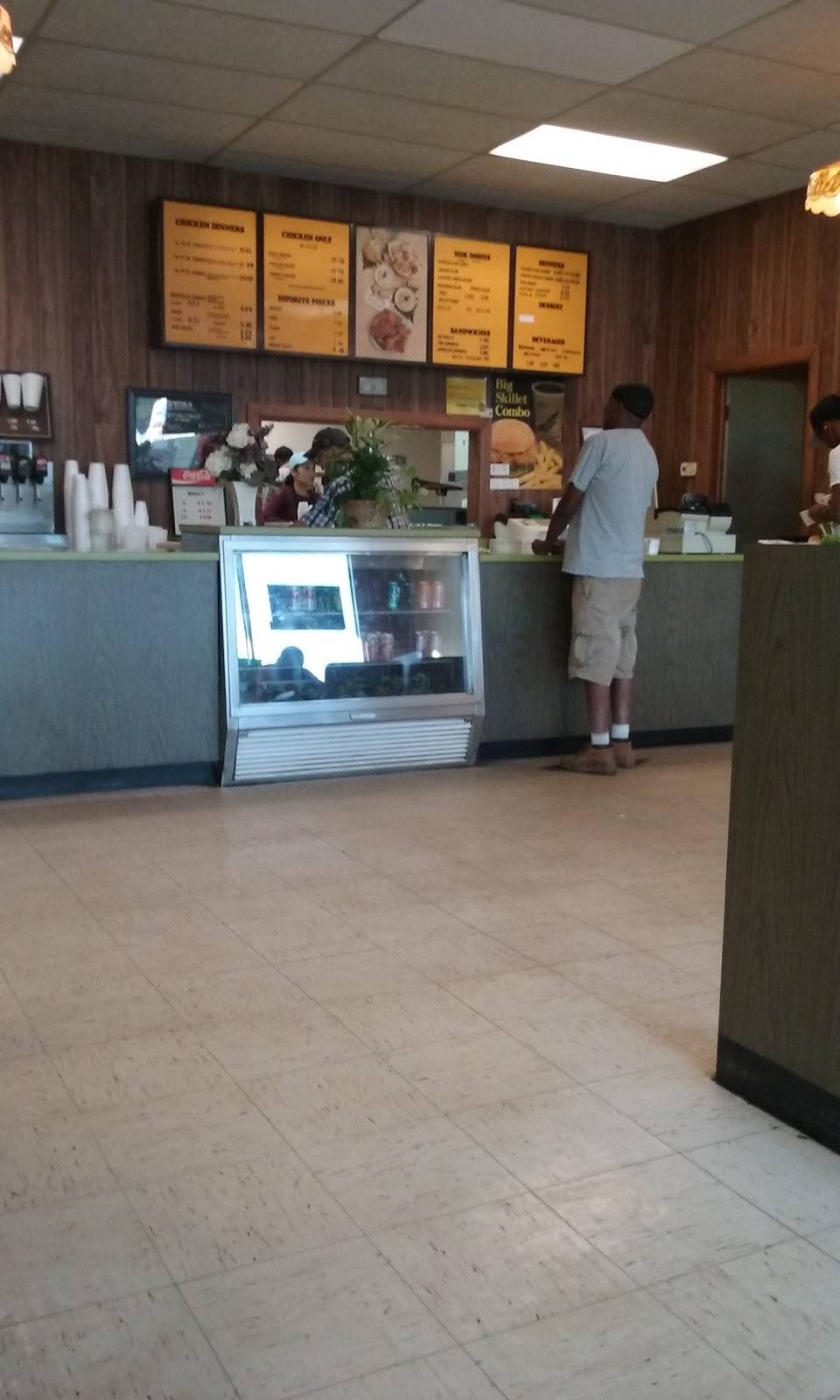 Golden Skillet | restaurant | 6116 Jahnke Rd, Richmond, VA 23225, USA | 8042330388 OR +1 804-233-0388