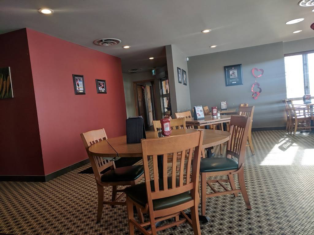 Swiss Chalet | restaurant | 653 Terry Fox Dr, Kanata, ON K2L 4E7, Canada | 6138318400 OR +1 613-831-8400