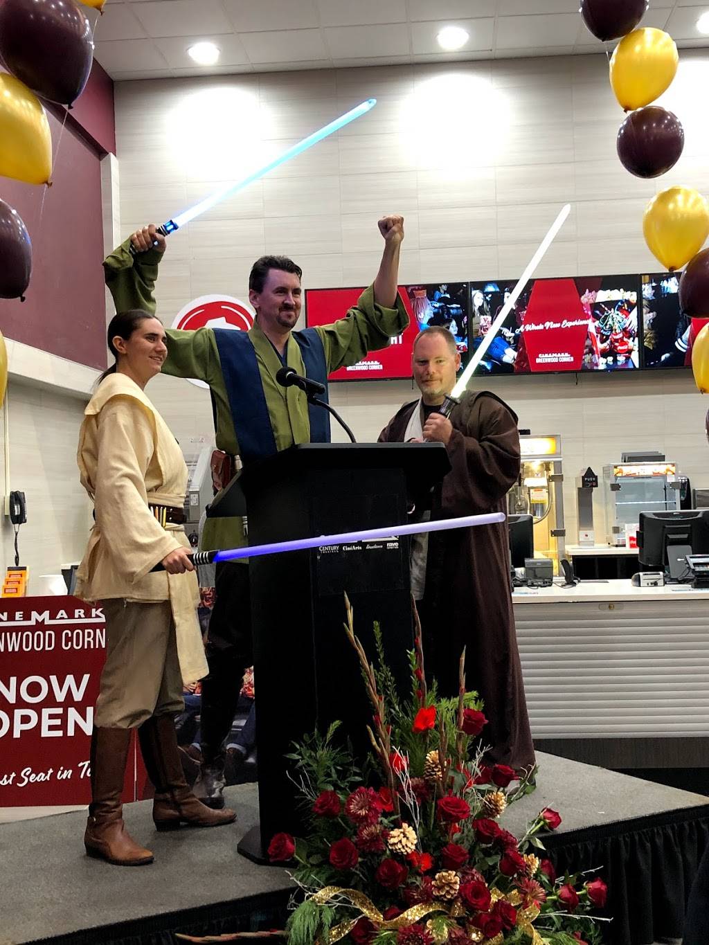 Cinemark Greenwood Corner | meal takeaway | 1848 E Stop 13 Rd, Indianapolis, IN 46227, USA | 3178822685 OR +1 317-882-2685