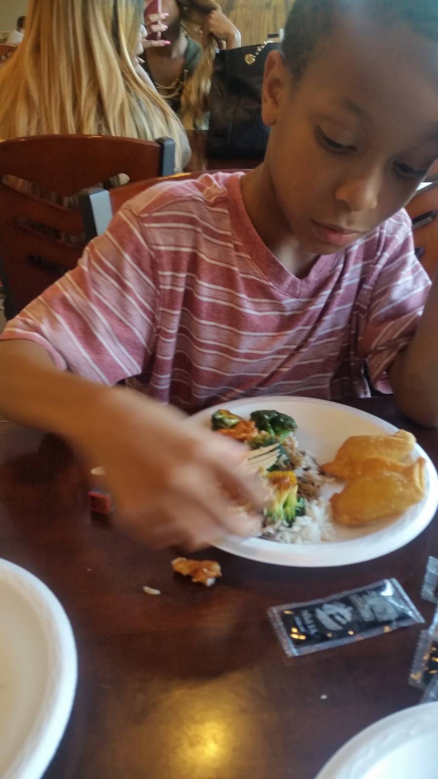 Great China Restaurant | restaurant | 1484 North Point Village Center, Reston, VA 20194, USA | 7034678080 OR +1 703-467-8080