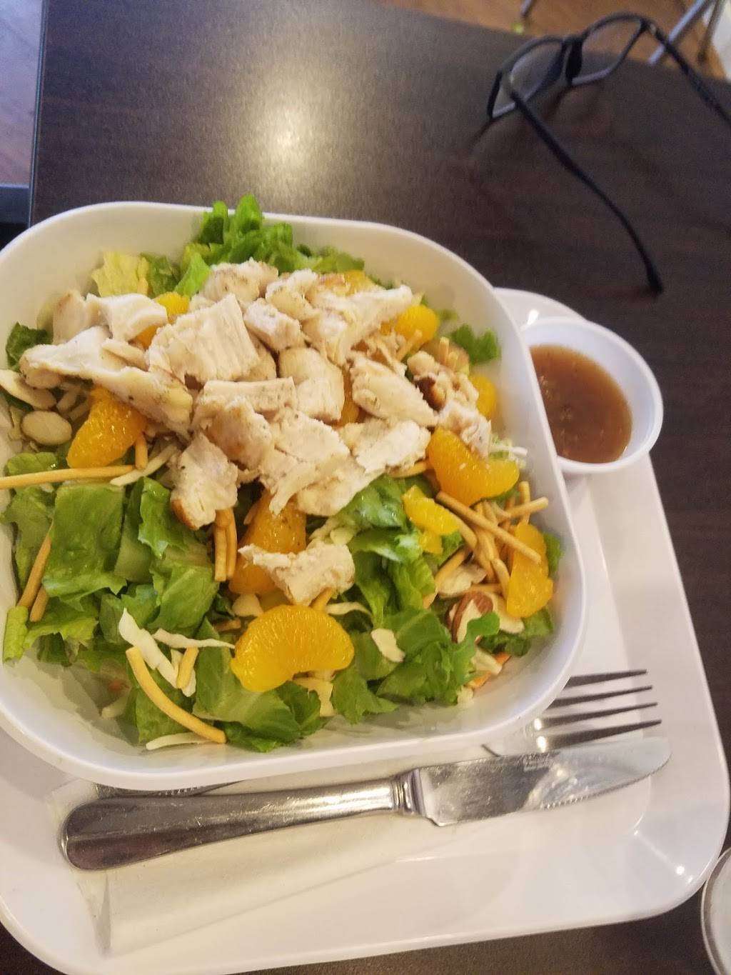 Cafe Desales | cafe | 2835 Woodburn Ave, Cincinnati, OH 45206, USA | 5137512233 OR +1 513-751-2233