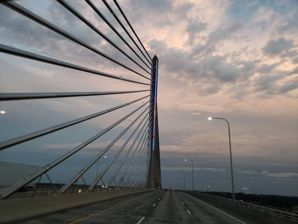 Mr. Fuel Travel Center | restaurant | 435 S 3rd St, Steubenville, OH 43952, USA | 7402826036 OR +1 740-282-6036