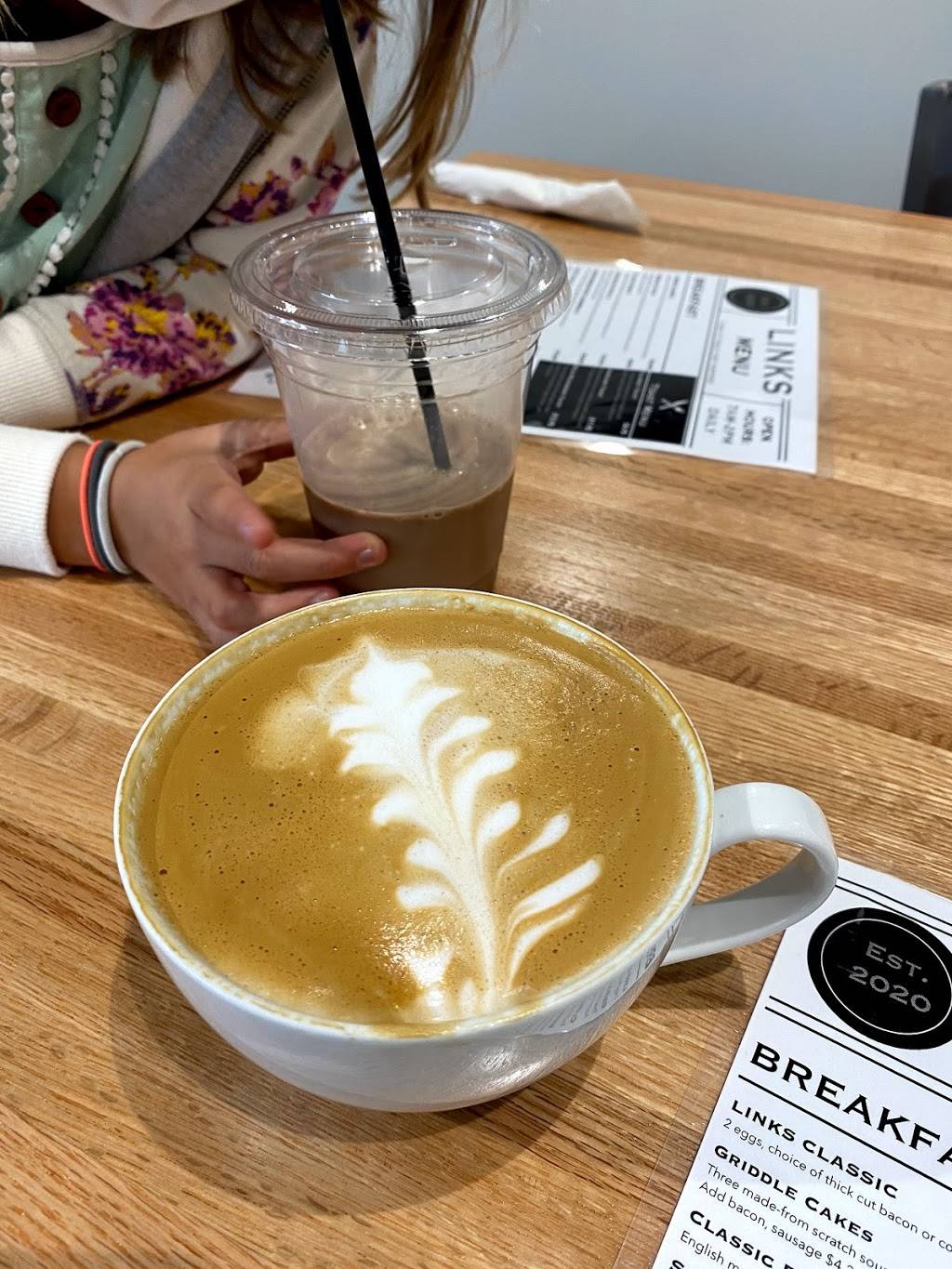 LINKS breakfast & lunch | restaurant | 5619 Utica Ridge Rd Suite 300, Davenport, IA 52807, USA | 5636005619 OR +1 563-600-5619