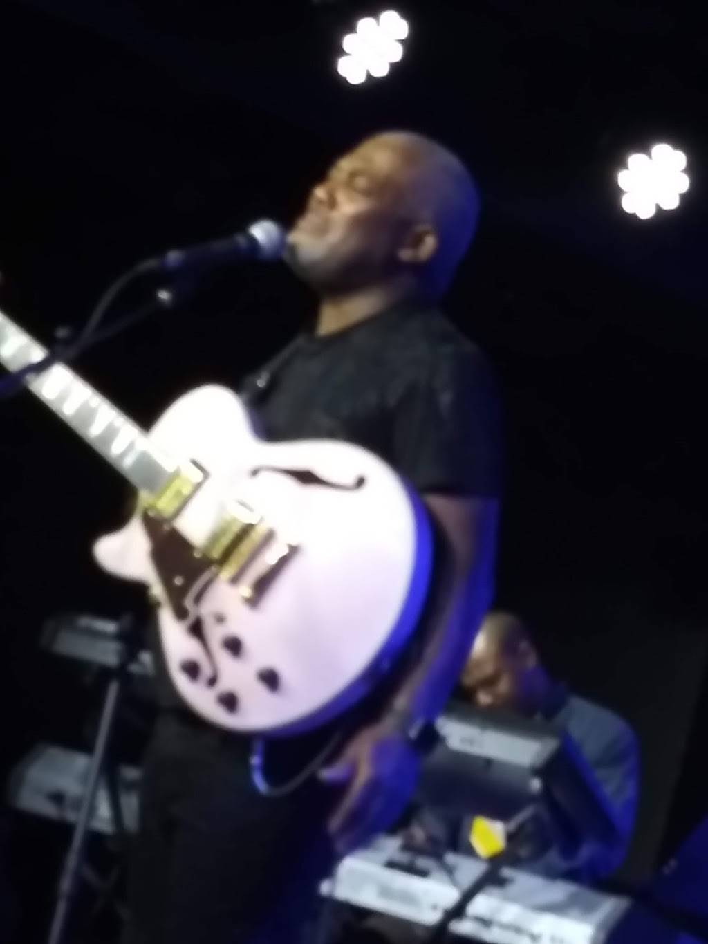 The Ludlow Garage | restaurant | 342 Ludlow Ave, Cincinnati, OH 45220, USA | 5138617625 OR +1 513-861-7625