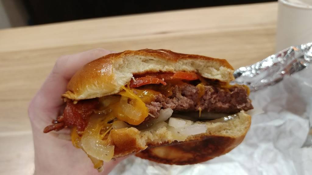 That Burger Joint | restaurant | 1905 S Neil St, Champaign, IL 61820, USA | 2175686444 OR +1 217-568-6444