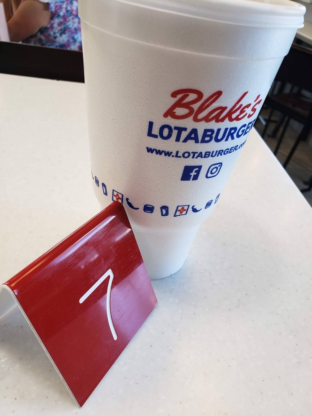 Blakes Lotaburger | restaurant | 2810 E Speedway Blvd, Tucson, AZ 85716, USA | 5203253626 OR +1 520-325-3626