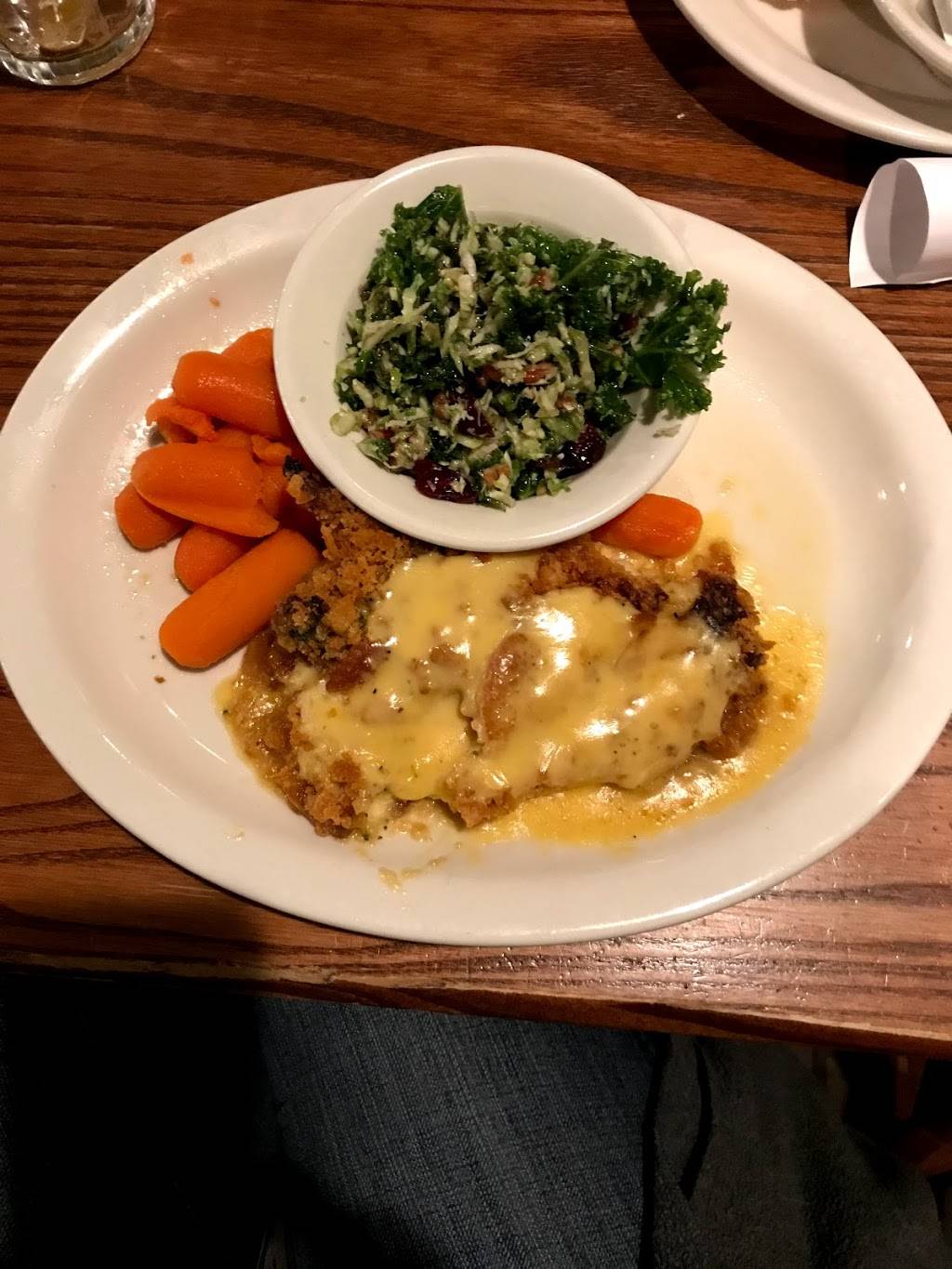 Cracker Barrel Old Country Store | restaurant | 1215 E Lancaster Ave, Downingtown, PA 19335, USA | 6108739059 OR +1 610-873-9059