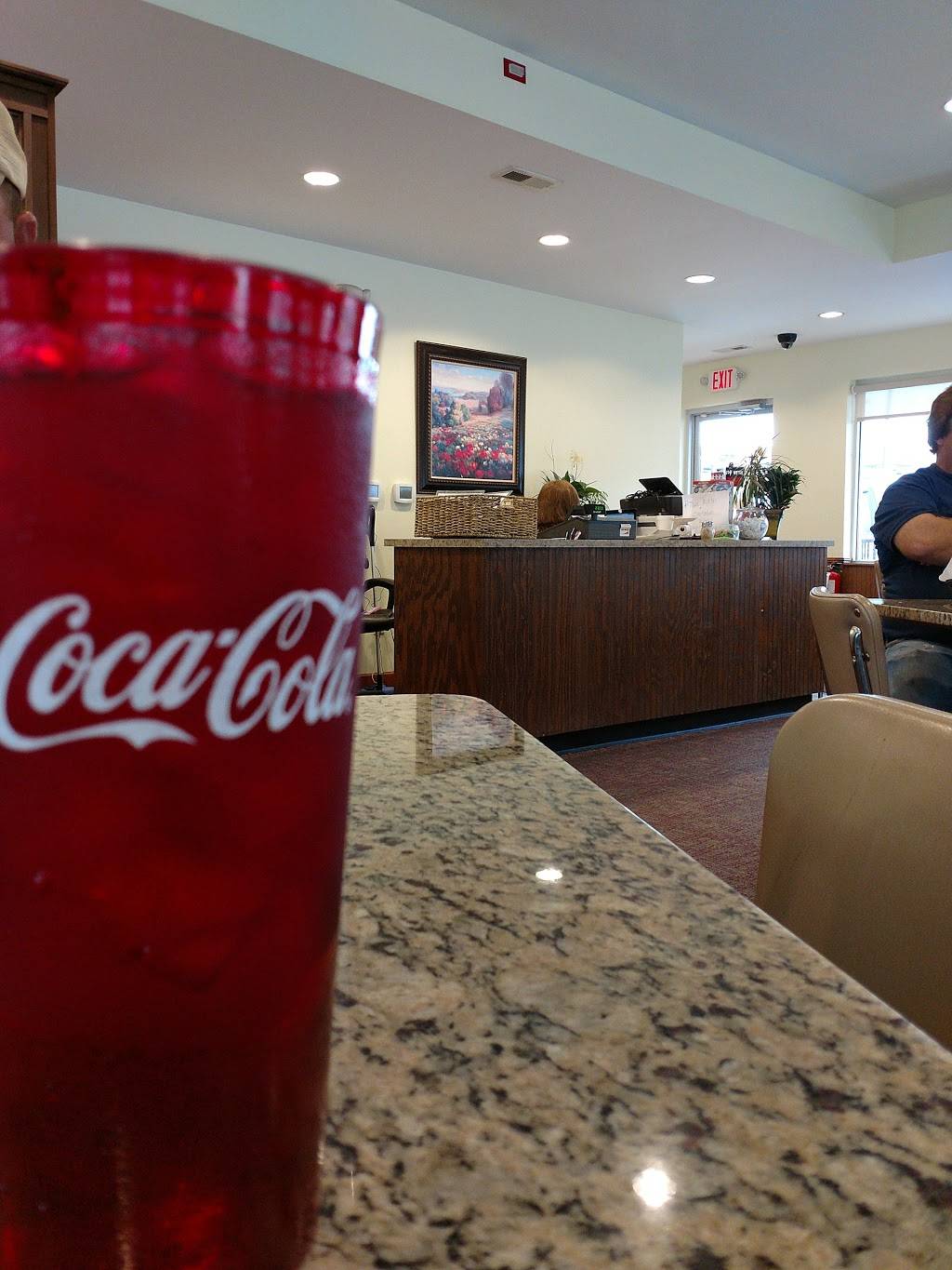 Travelers Restaurant | restaurant | 536 N Hwy 25 Bypass, Travelers Rest, SC 29690, USA | 8648347023 OR +1 864-834-7023