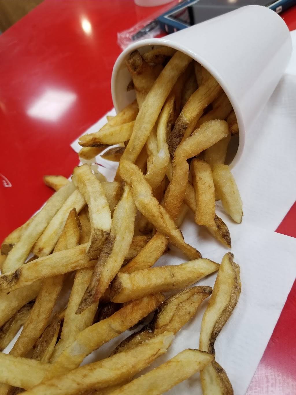 Five Guys | meal takeaway | 20811 U.S. Hwy 281 S Suite 426, San Antonio, TX 78258, USA | 2103709256 OR +1 210-370-9256