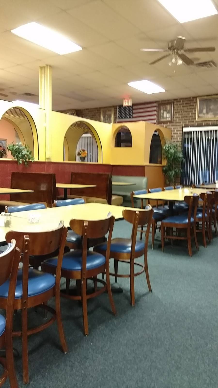 Roma Italian Restaurant | restaurant | 3403 Old Halifax Rd, Halifax, VA 24558, USA | 4345756200 OR +1 434-575-6200