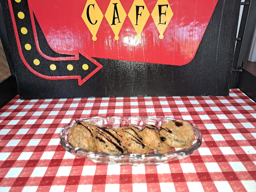 Crossroads Cafe | restaurant | 127 Crossroad Dr, Bean Station, TN 37708, USA | 8659350109 OR +1 865-935-0109