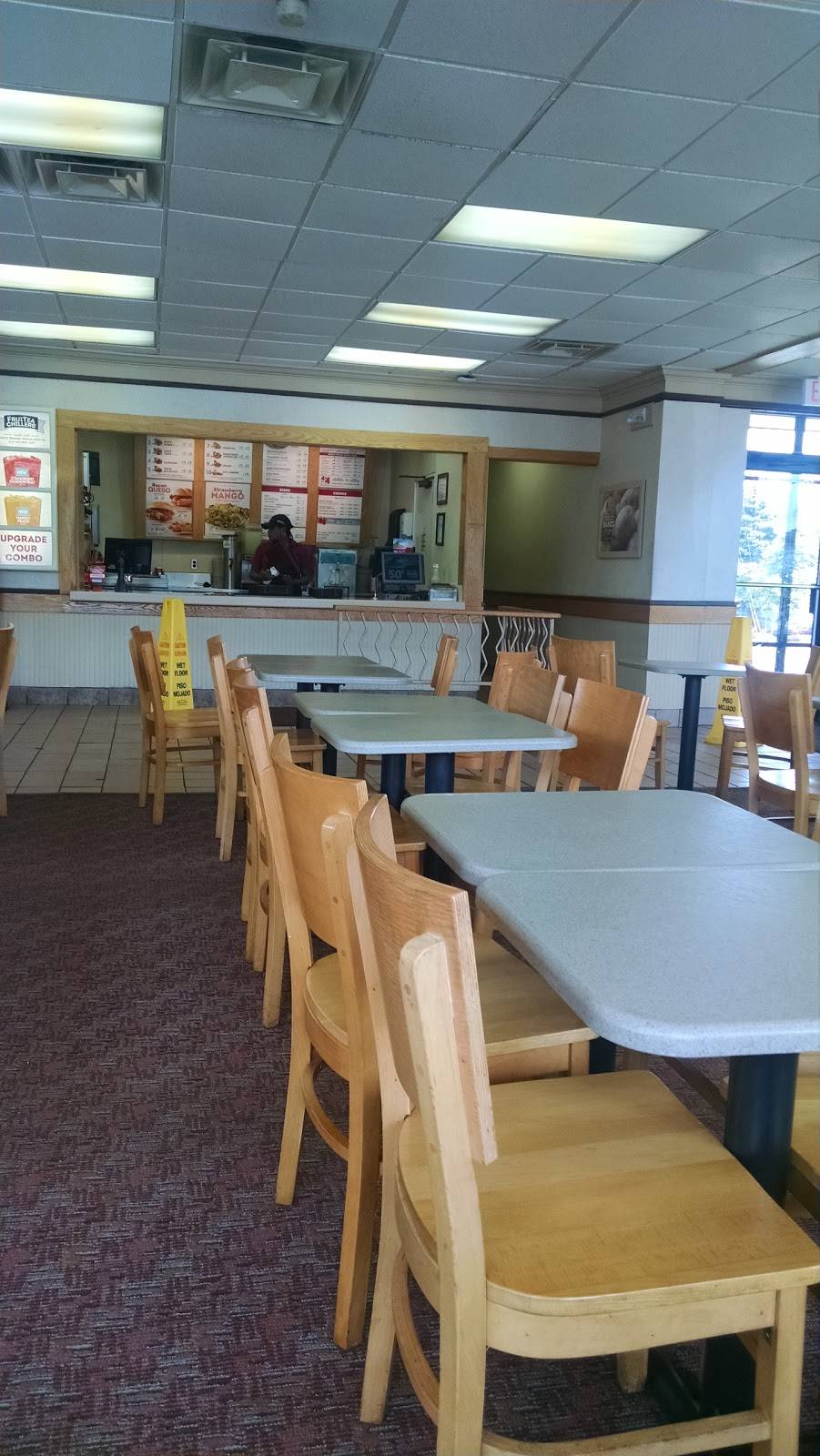 Wendys | restaurant | 623 E Market St, Akron, OH 44304, USA | 3307628753 OR +1 330-762-8753