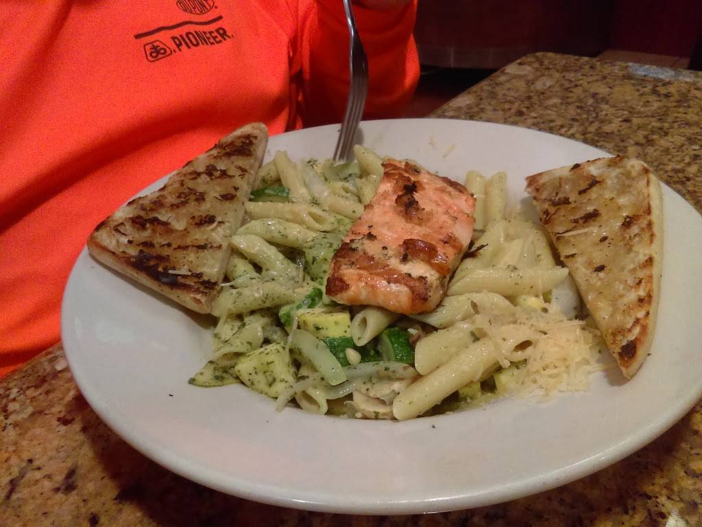 43rd Street Pub & Grill | restaurant | 2365 43rd St NW, Owatonna, MN 55060, USA | 5074469200 OR +1 507-446-9200