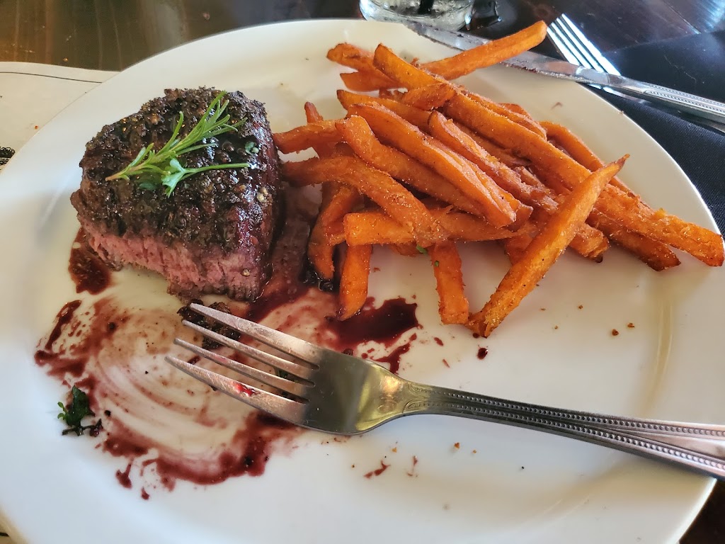 Warehouse No 1 Restaurant | restaurant | 1 Olive St, Monroe, LA 71201, USA | 3183221340 OR +1 318-322-1340