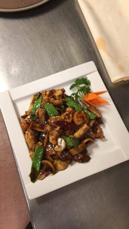 New Peking | restaurant | 13132 Midlothian Turnpike, Midlothian, VA 23113, USA | 8047941799 OR +1 804-794-1799